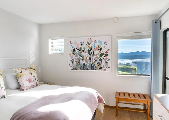 Seaviews From Arrowood