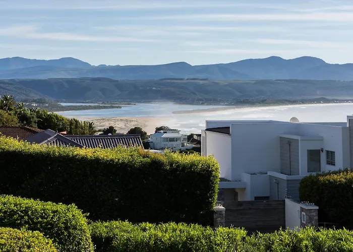 Seaviews From Arrowood