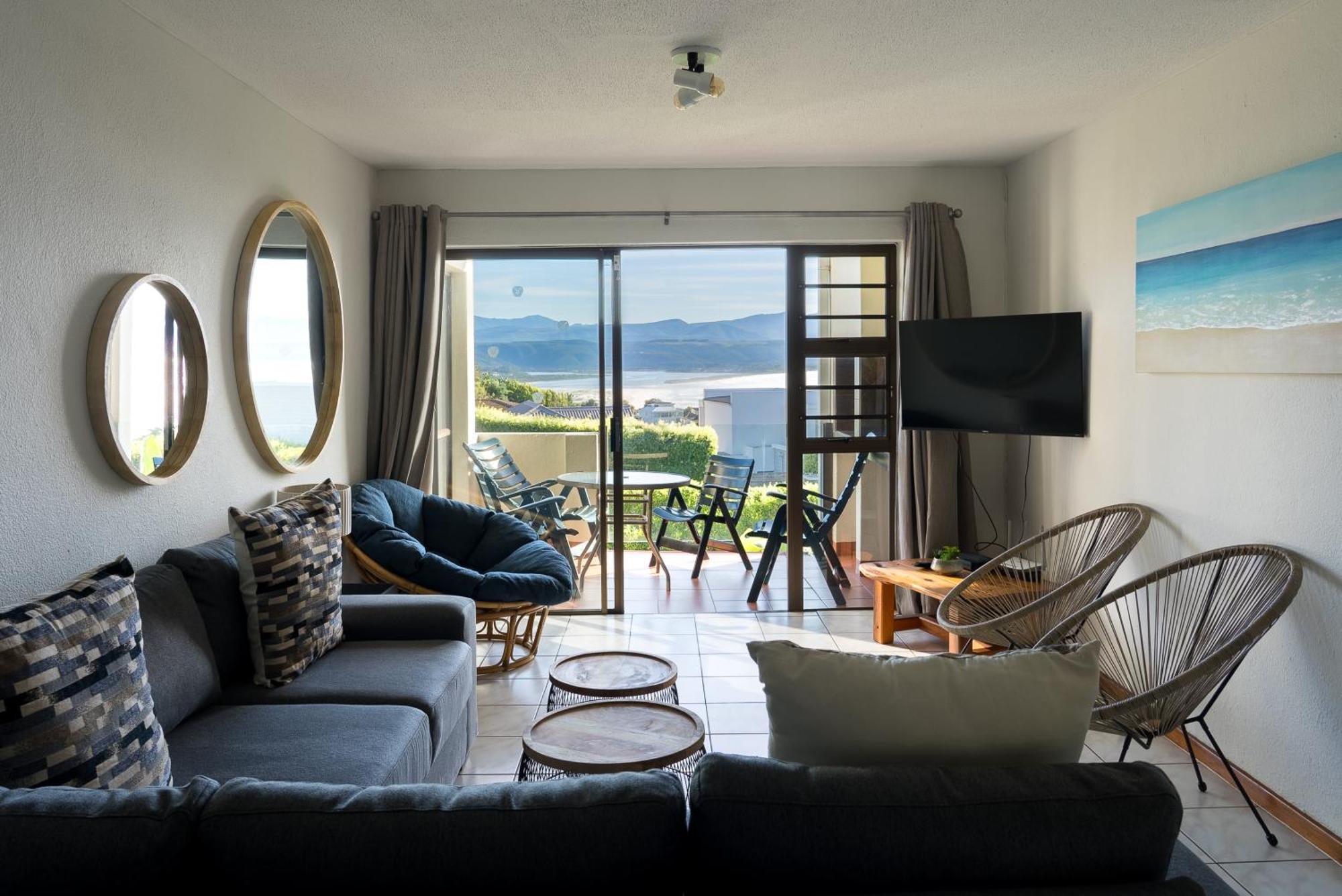 Apartment Seaviews From Arrowood *