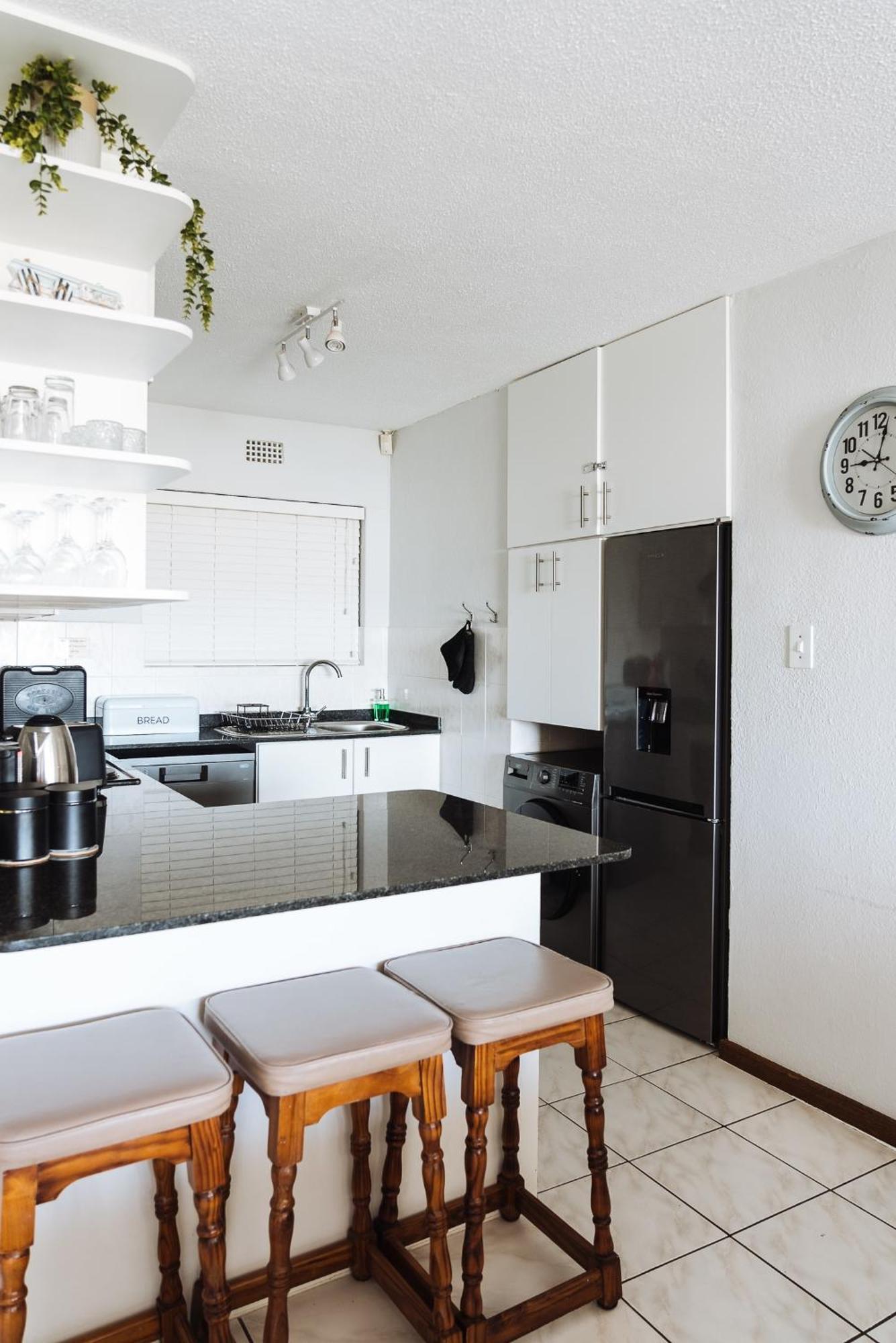 Seaviews From Arrowood Apartment